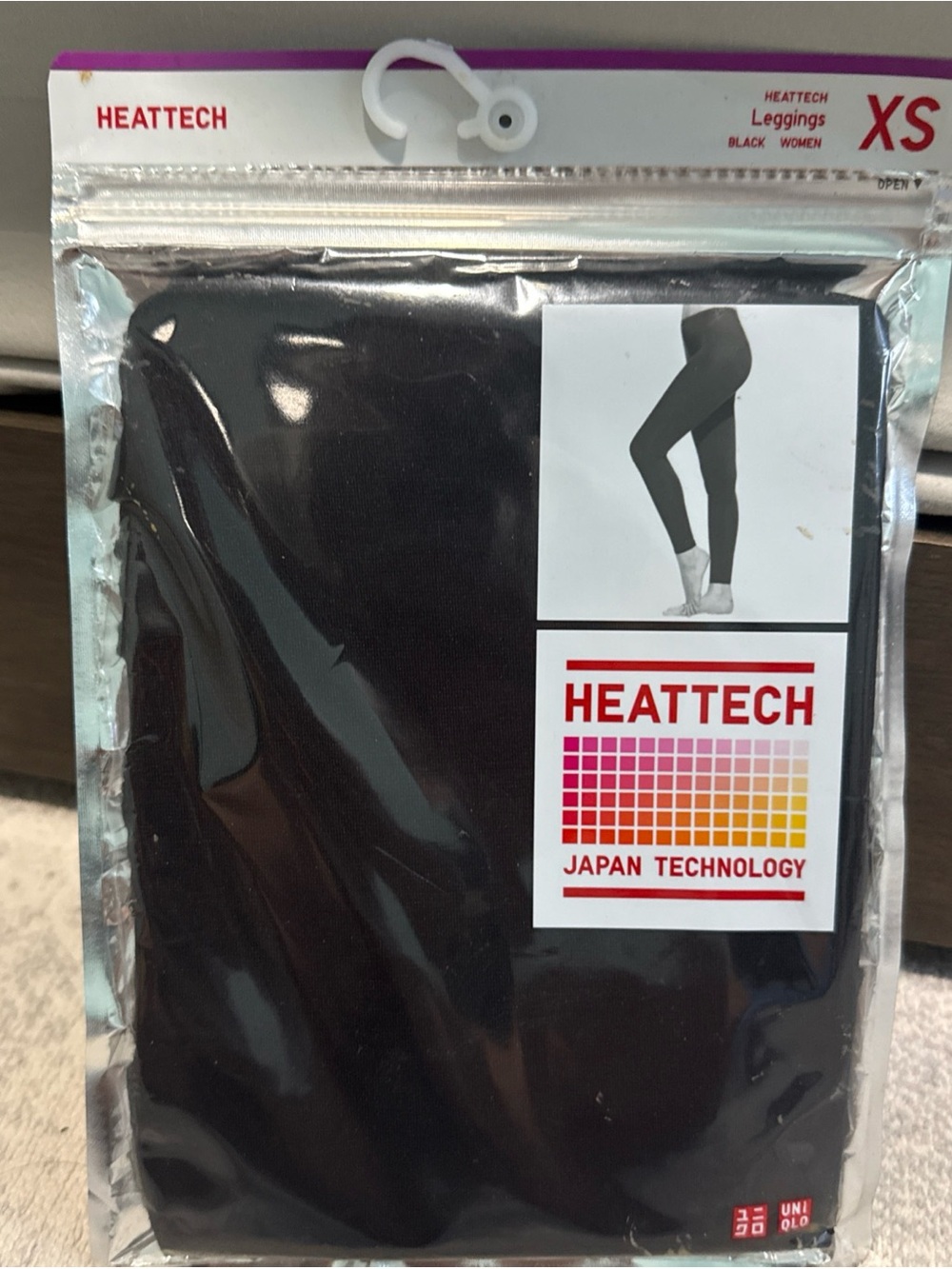 UNIQLO Heattech leggings Women Size XS Japan Technology Black